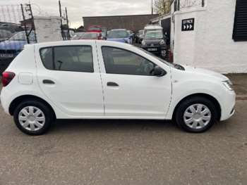 Used Dacia Sandero 2017 for sale - 75052663: Photo