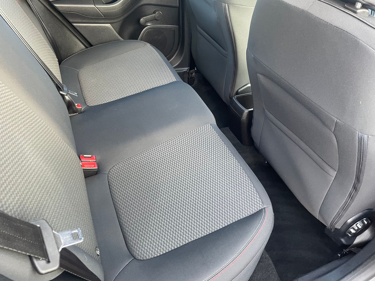 Used Ford Fiesta 2018 for sale - 76361697: Photo 12