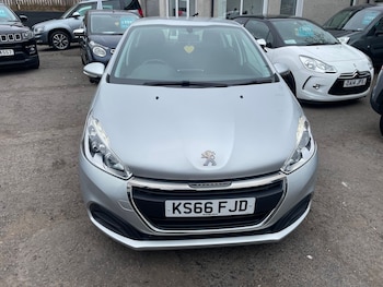 Used Peugeot 208 2016 for sale - 78418776: Photo