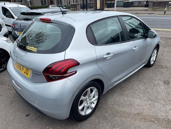 Used Peugeot 208 2016 for sale - 78418776: Photo
