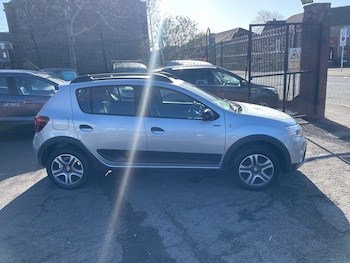Used Dacia Sandero Stepway 2019 for sale - 78236026: Photo