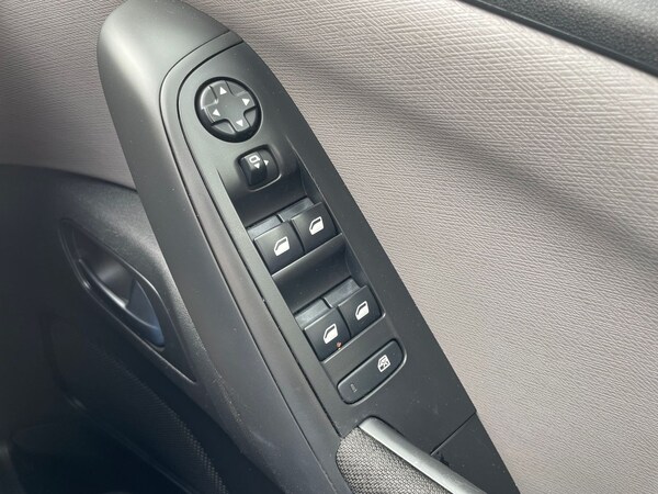 Used Citroen C4 Picasso 2017 for sale - 75534415: Photo 20