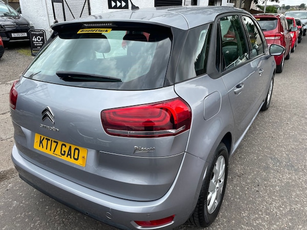 Used Citroen C4 Picasso 2017 for sale - 75534415: Photo 4