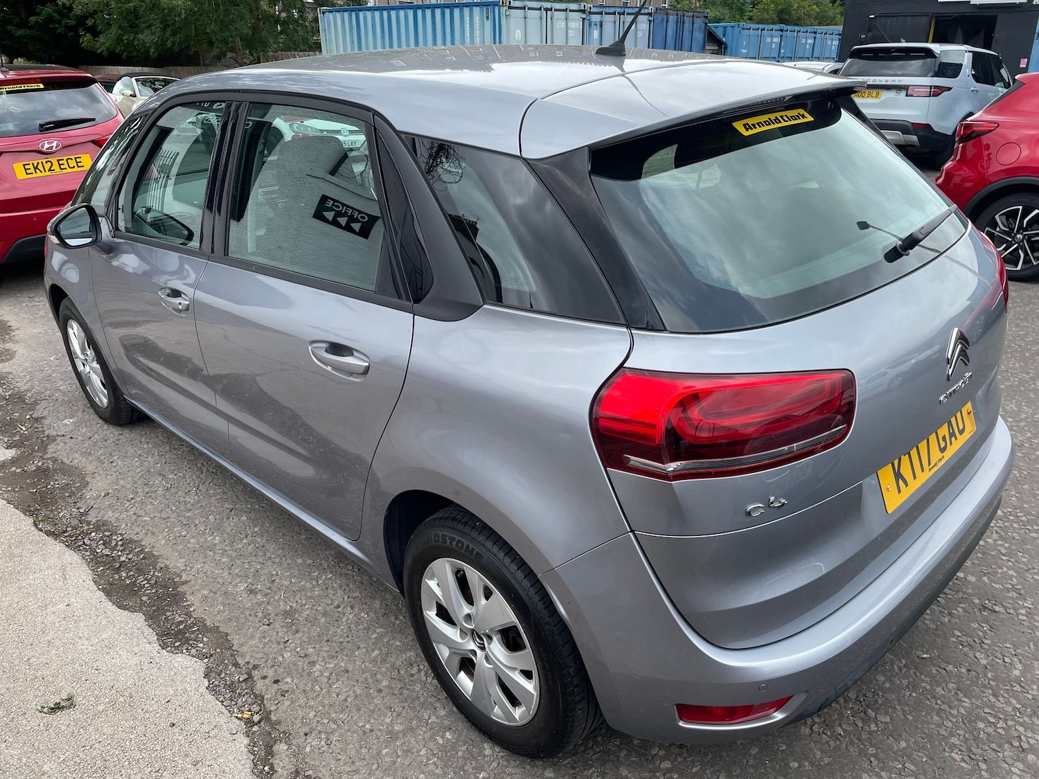 Vehicle 6