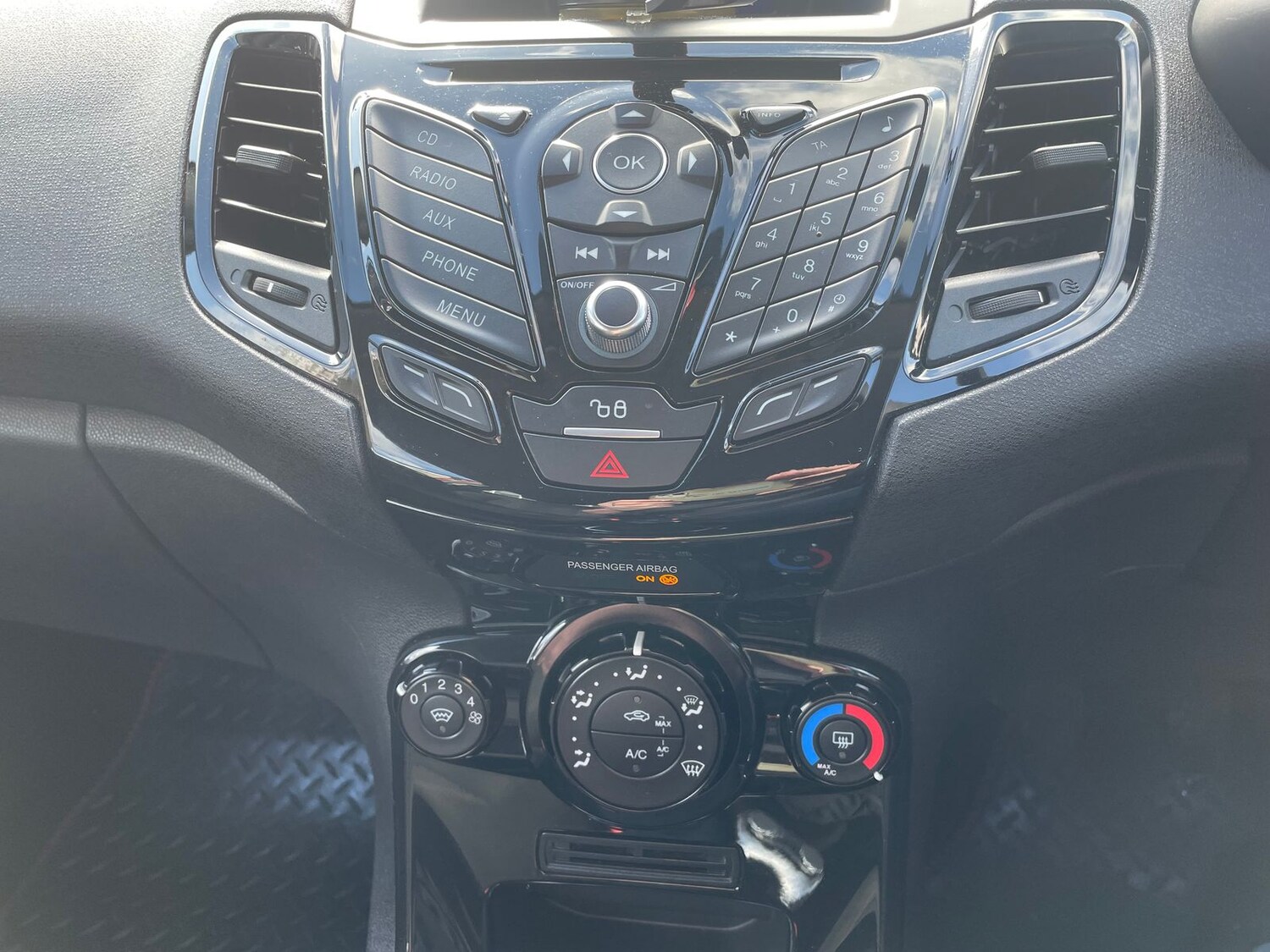 Used Ford Fiesta 2016 for sale - 77841717: Photo 15