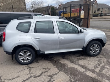 Used Dacia Duster 2014 for sale - 78149977: Photo