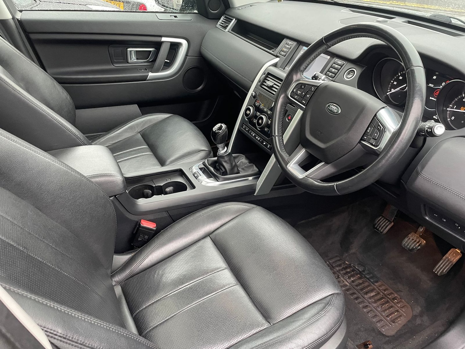 Used Land Rover Discovery Sport 2018 for sale - 76487358: Photo 15