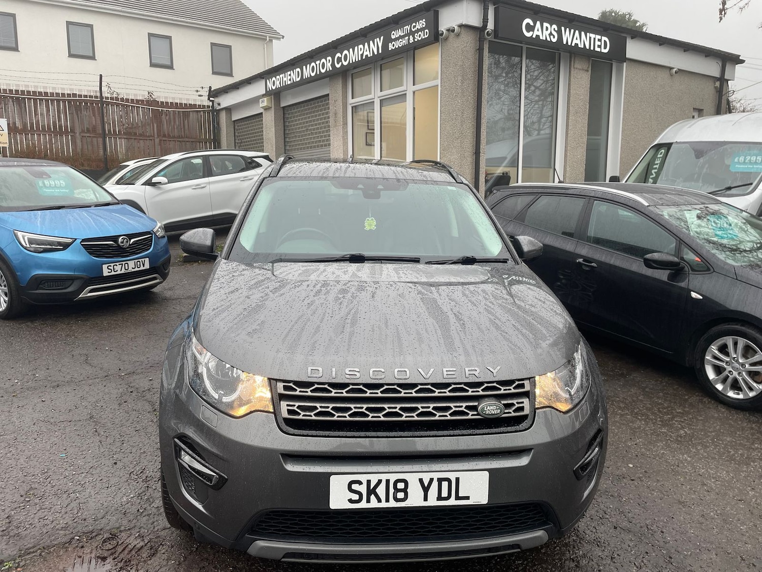 Used Land Rover Discovery Sport 2018 for sale - 76487358: Photo 2