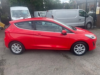 Used Ford Fiesta 2018 for sale - 78982940: Photo