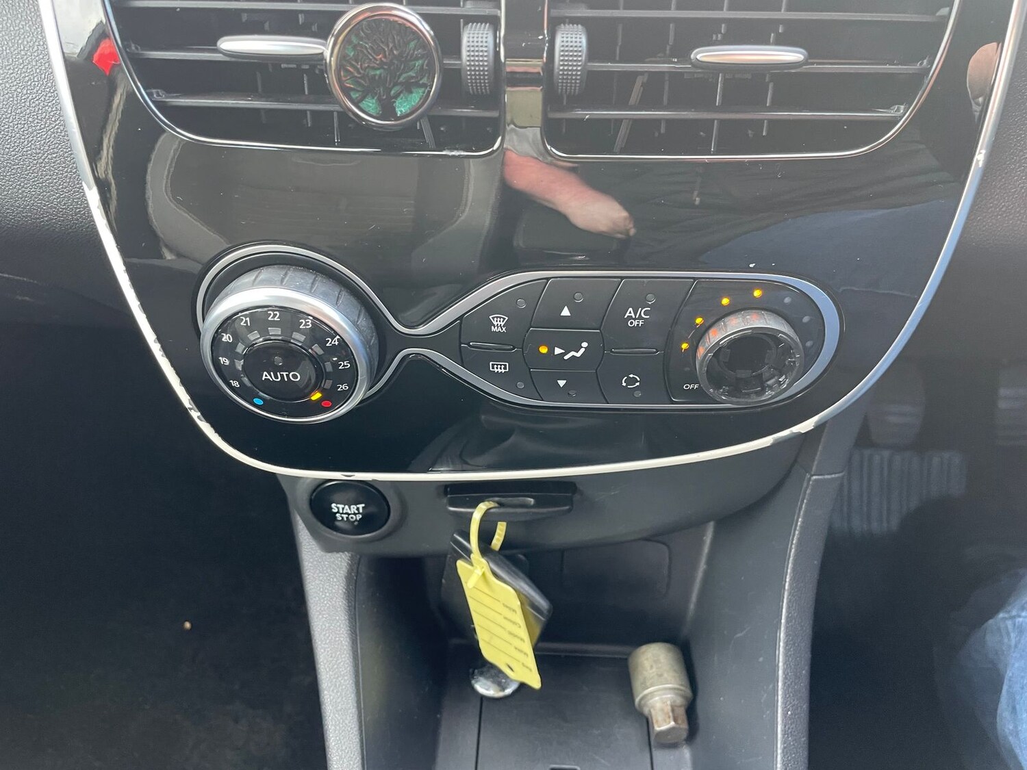 Used Renault Clio 2016 for sale - 78088743: Photo 16