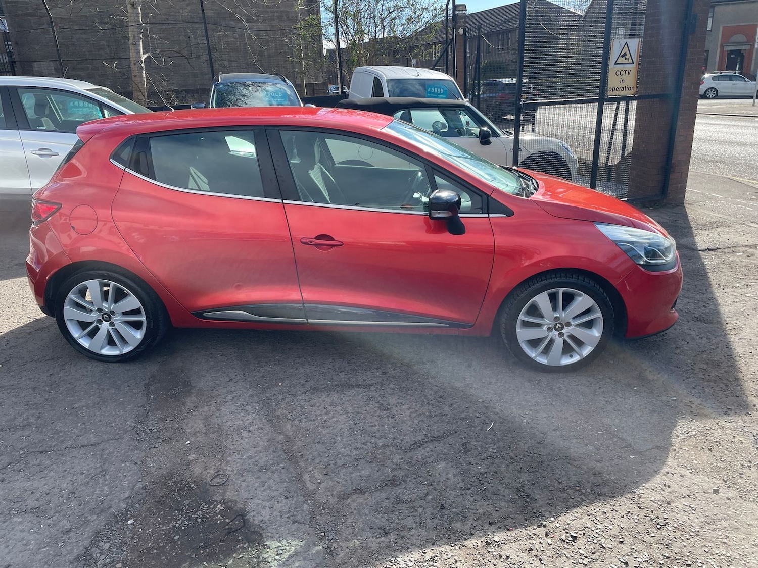 Used Renault Clio 2016 for sale - 78088743: Photo 3