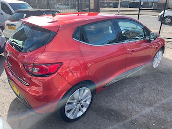 Used Renault Clio 2016 for sale - 78088743: Photo