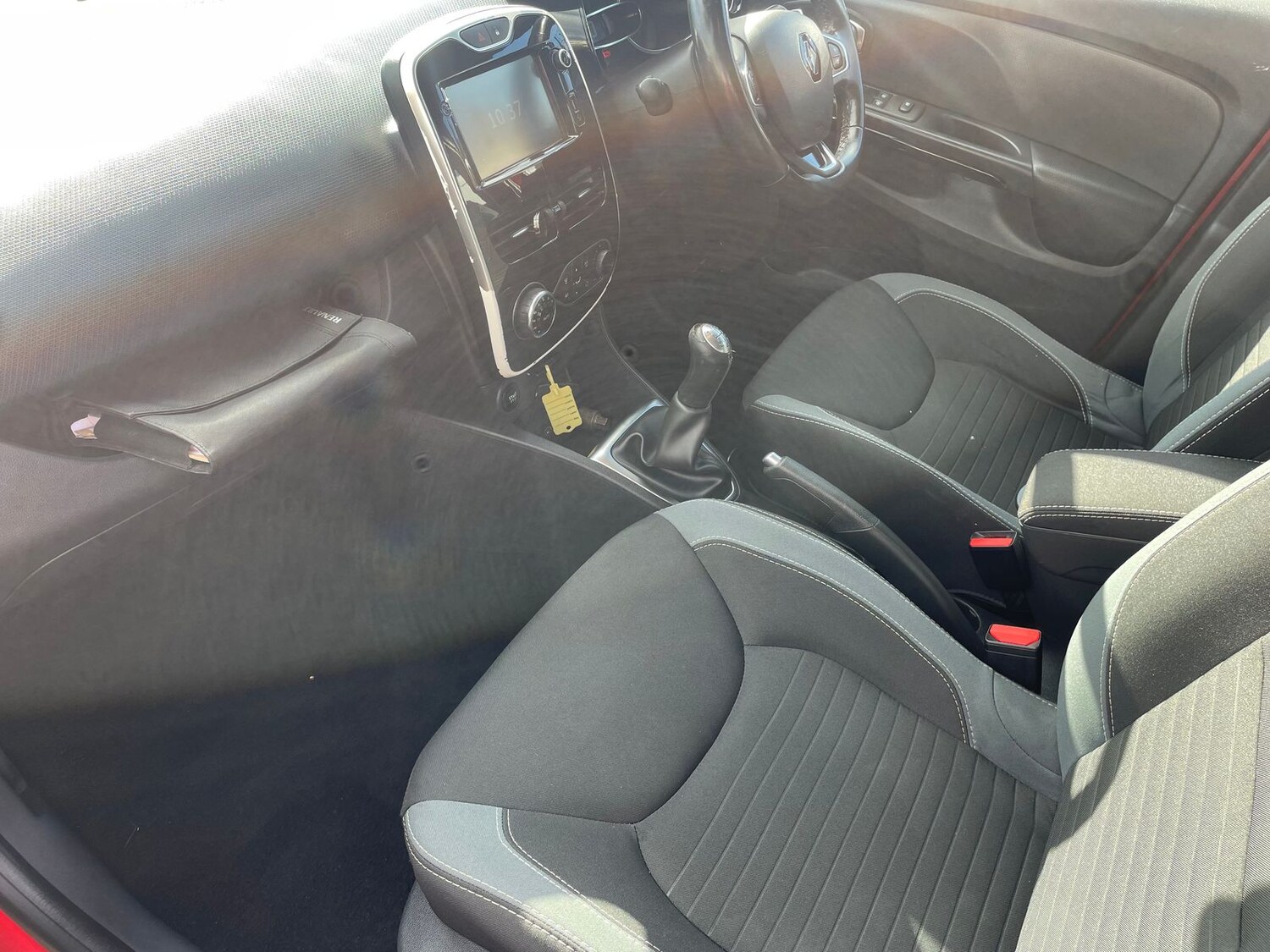 Used Renault Clio 2016 for sale - 78088743: Photo 8