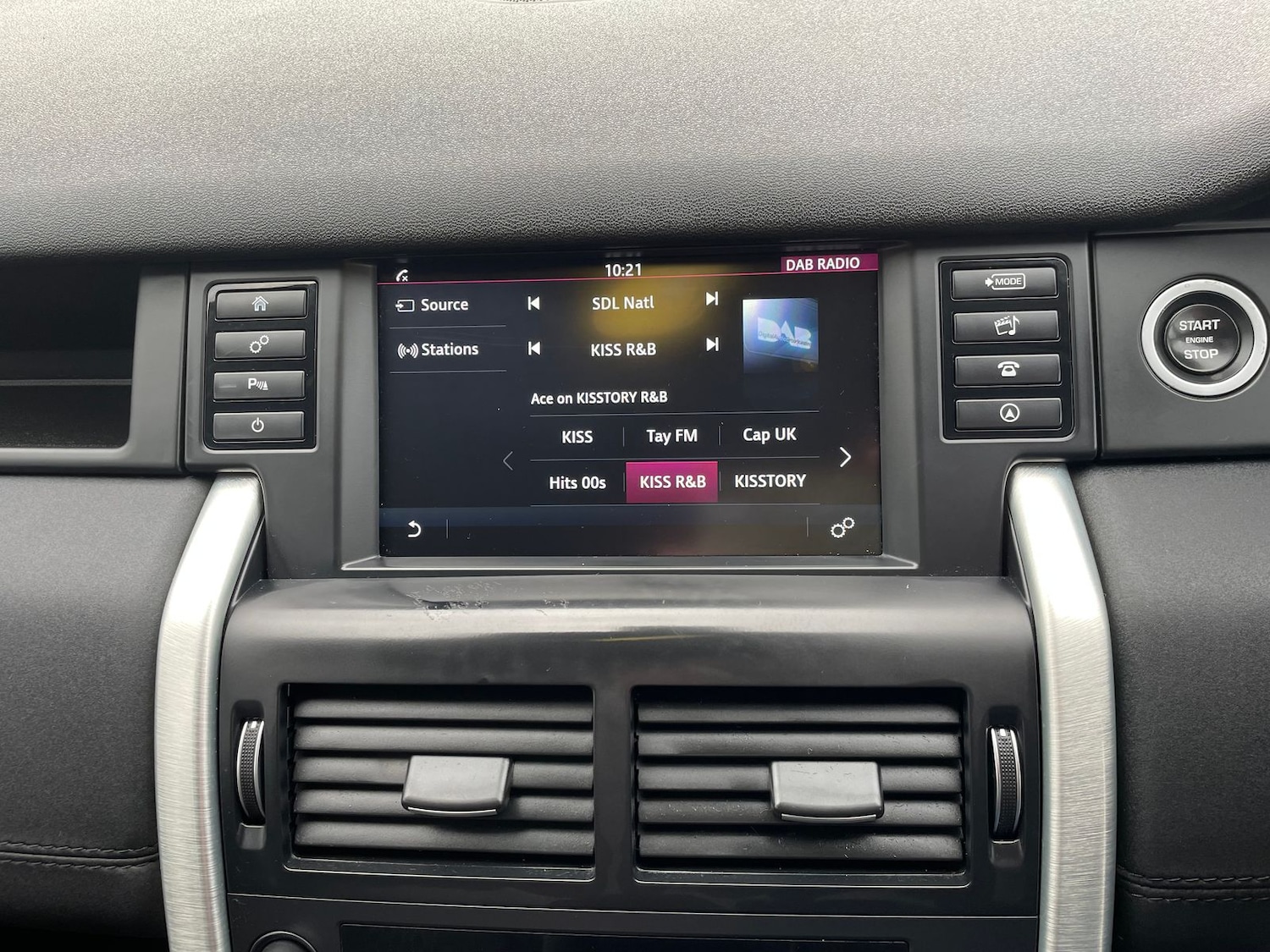 Used Land Rover Discovery Sport 2016 for sale - 77755878: Photo 19