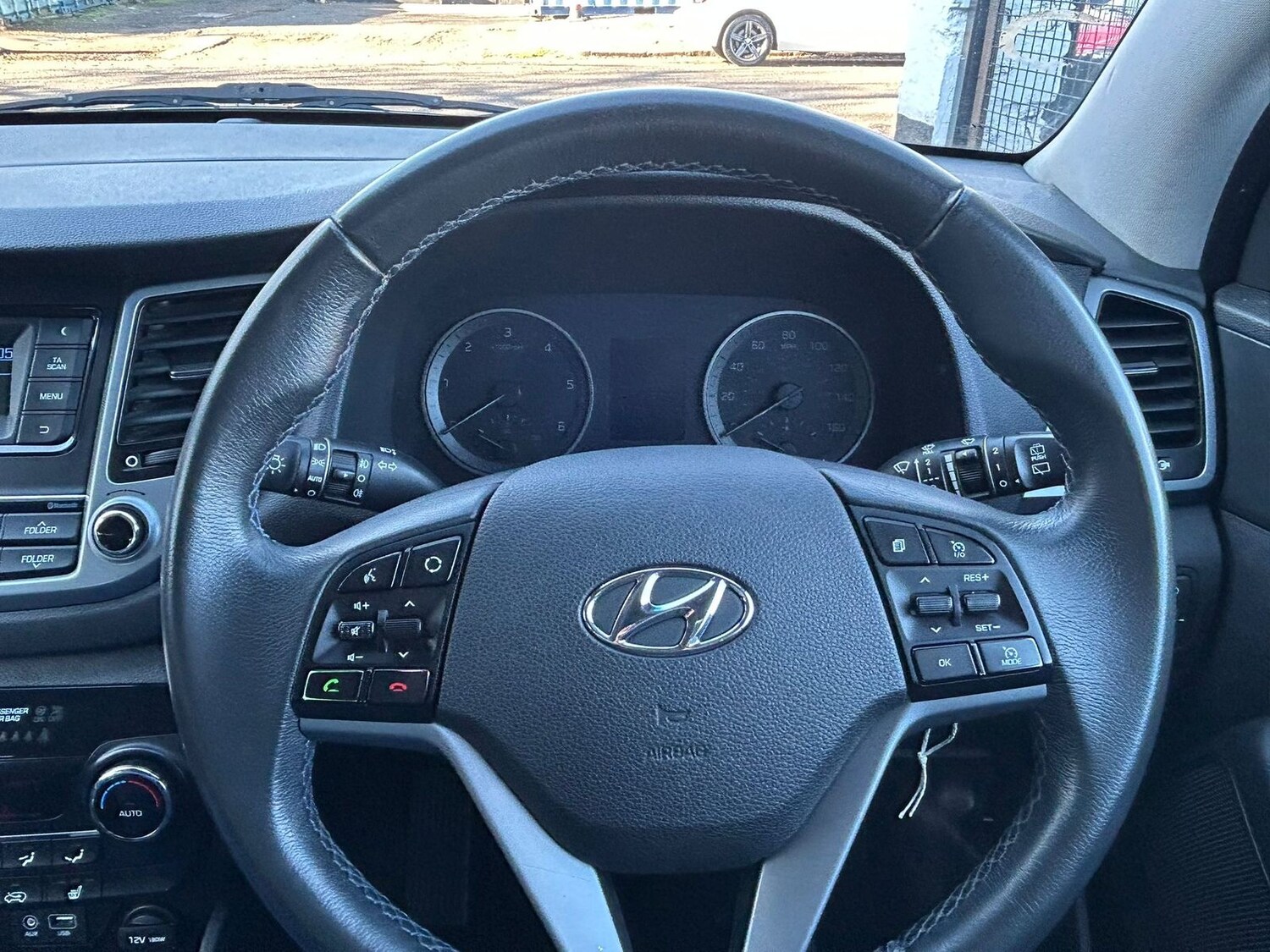 Used Hyundai TUCSON 2016 for sale - 76297375: Photo 18