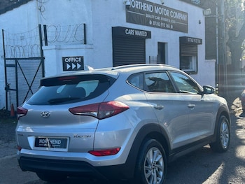 Used Hyundai TUCSON 2016 for sale - 76297375: Photo 4
