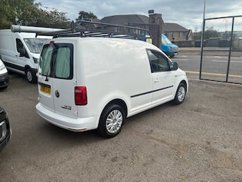 Used Volkswagen Caddy 2016 for sale - 79848628: Photo
