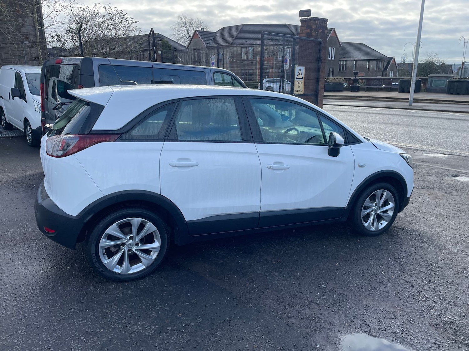Used Vauxhall Crossland X 2018 for sale - 77786320: Photo 3