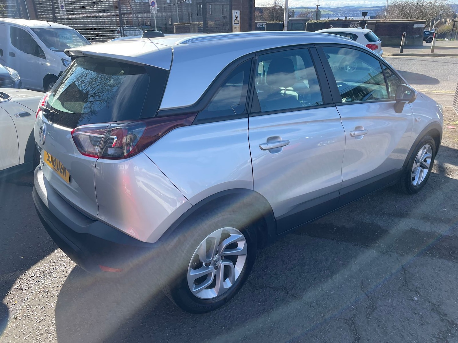 Used Vauxhall Crossland X 2018 for sale - 78022648: Photo 4