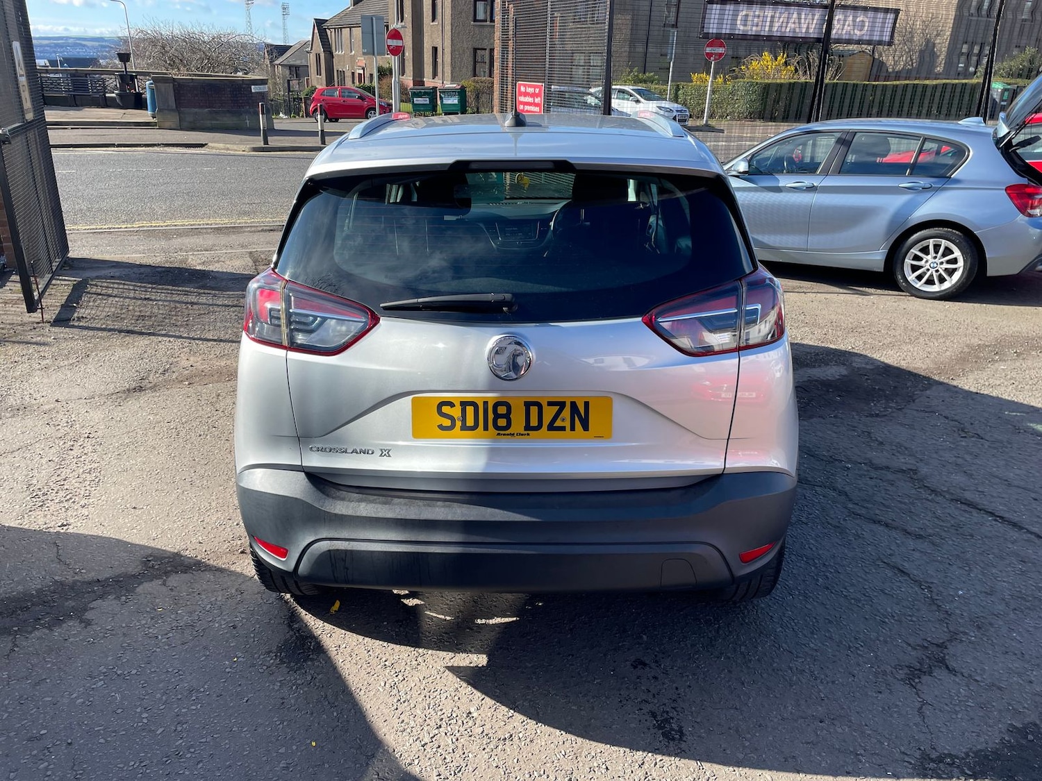 Used Vauxhall Crossland X 2018 for sale - 78022648: Photo 5