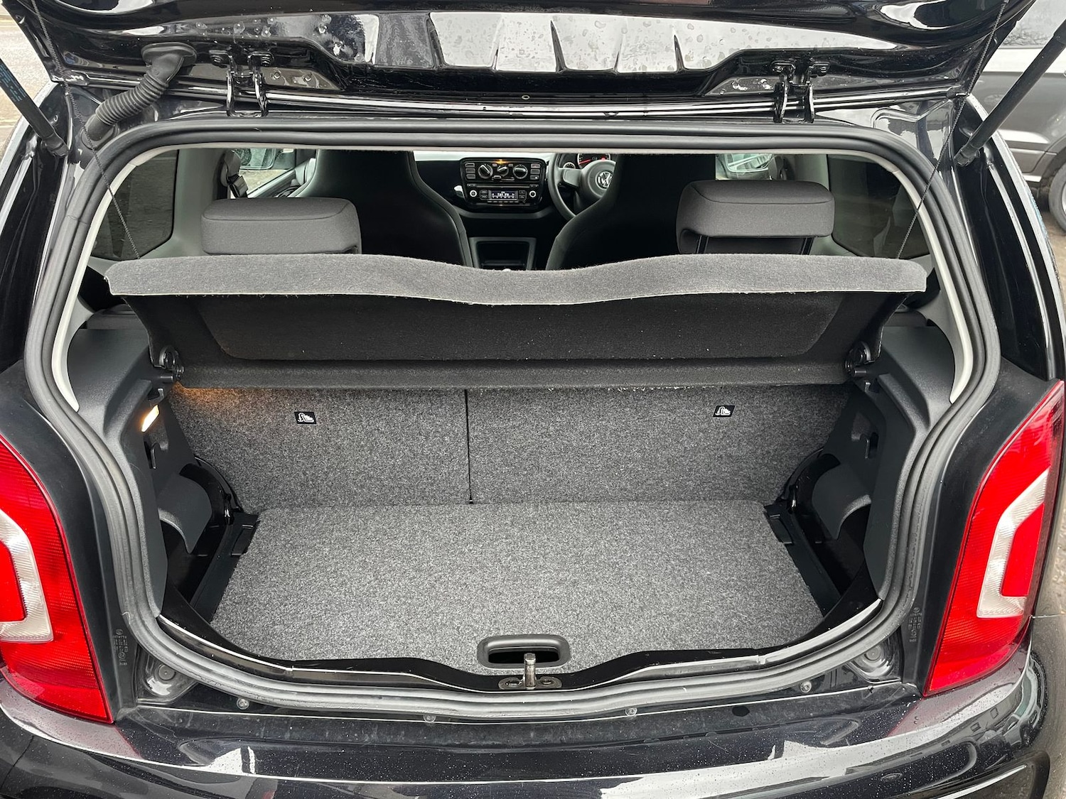 Used Volkswagen up! 2016 for sale - 77673964: Photo 11