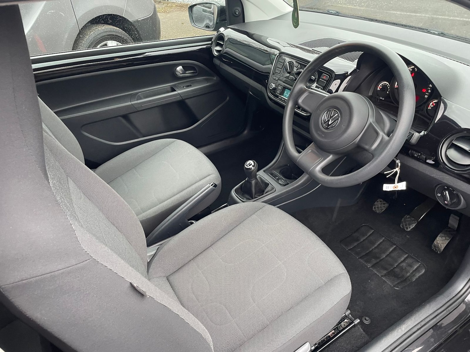 Used Volkswagen up! 2016 for sale - 77673964: Photo 13