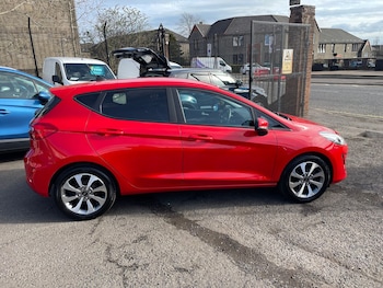 Used Ford Fiesta 2020 for sale - 77942304: Photo