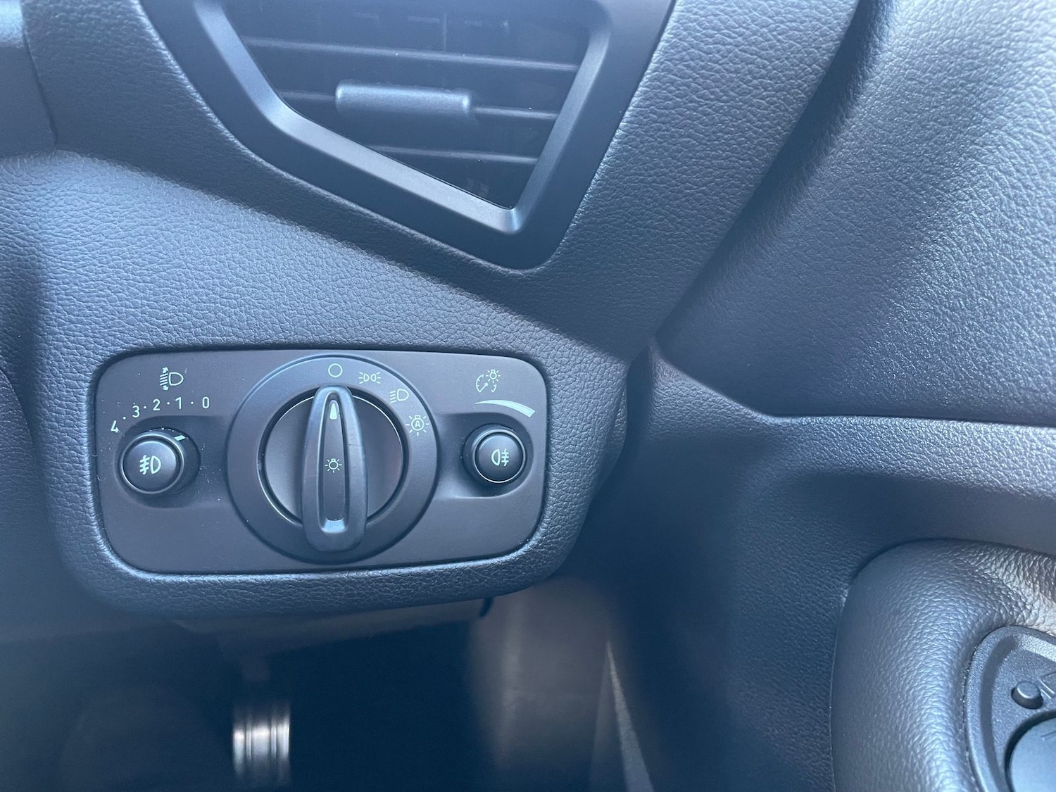 Used Ford Kuga 2019 for sale - 78022645: Photo 22