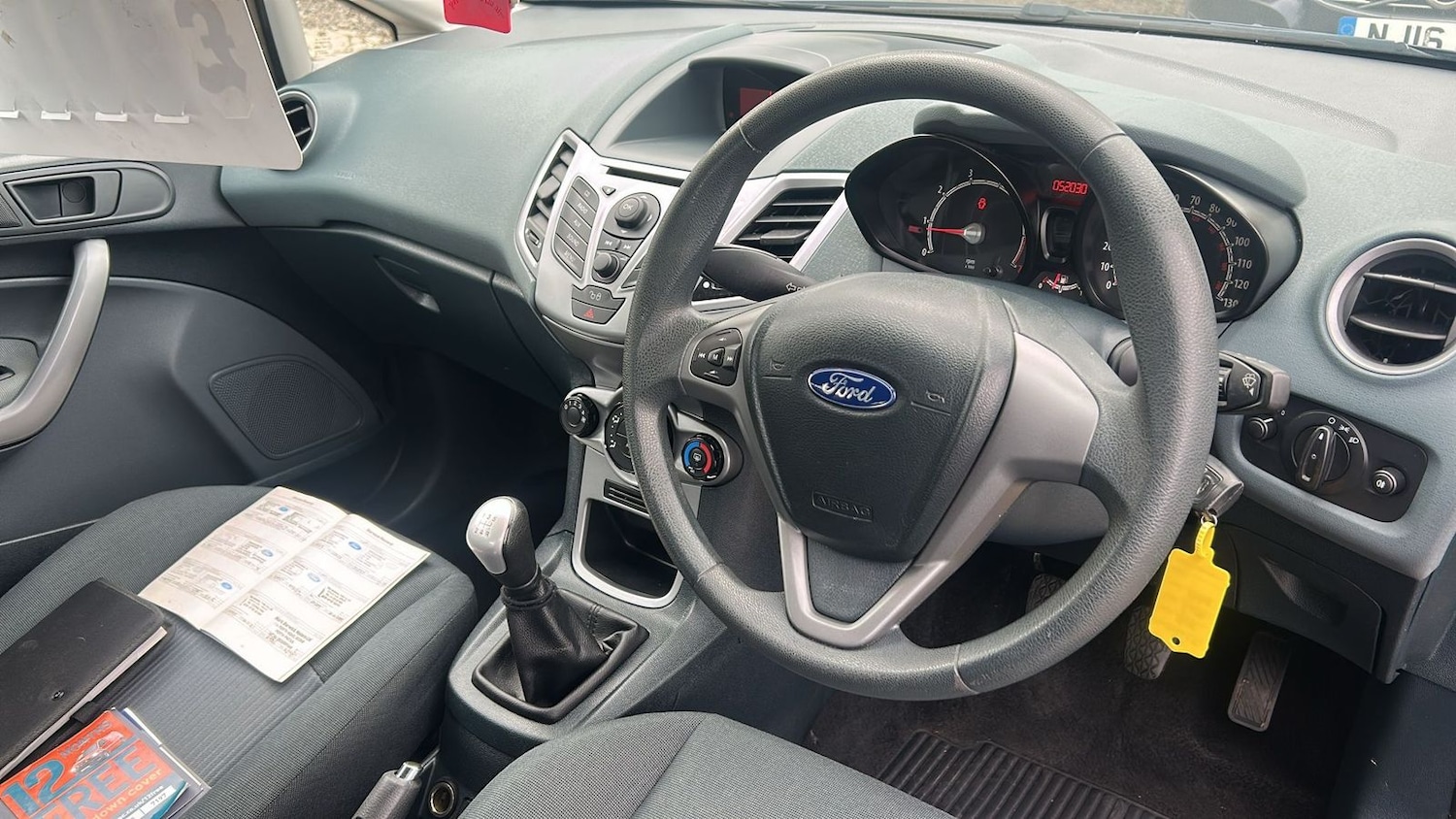 Used Ford Fiesta 2010 for sale - 76361689: Photo 14