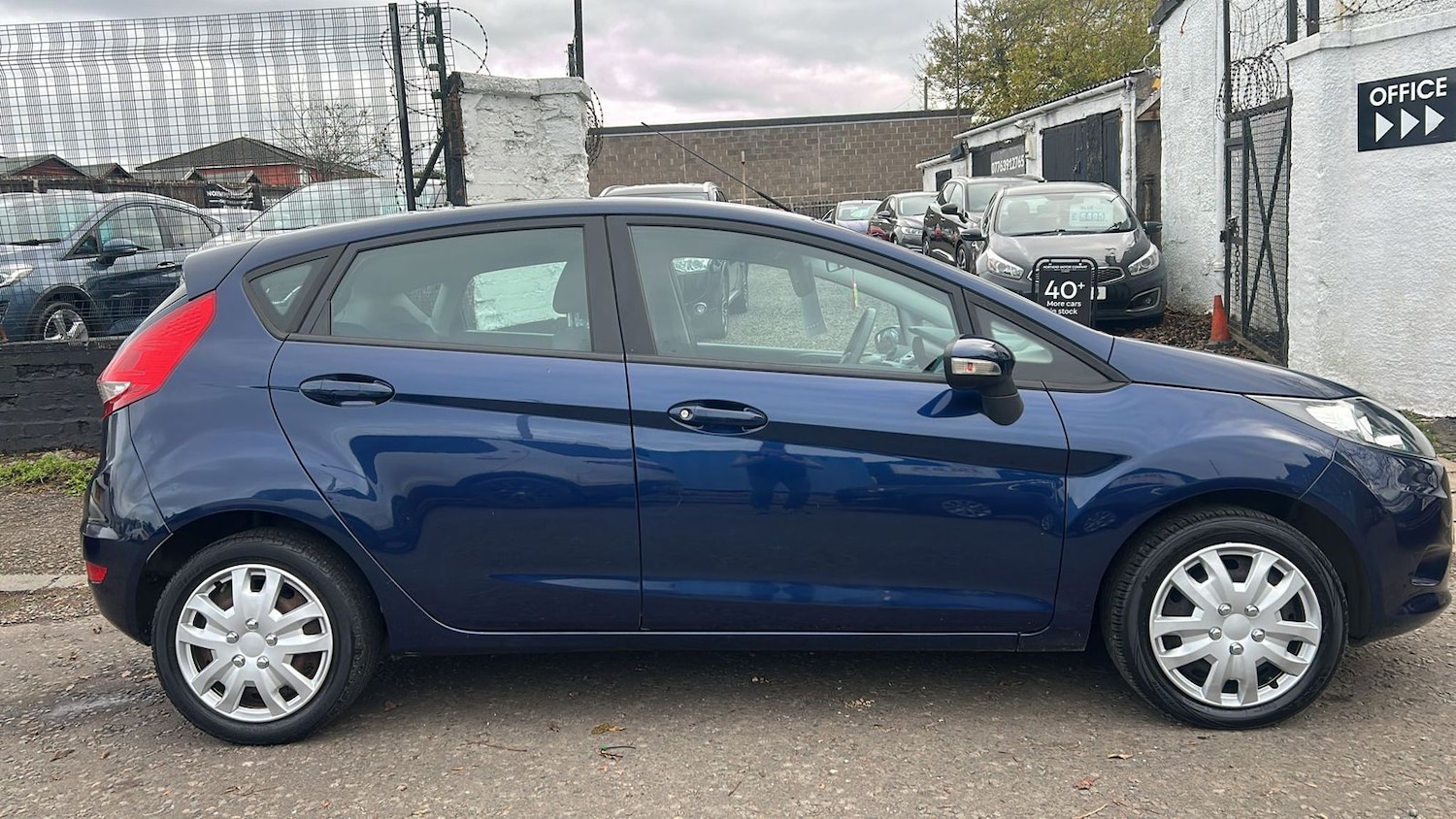 Used Ford Fiesta 2010 for sale - 76361689: Photo 3