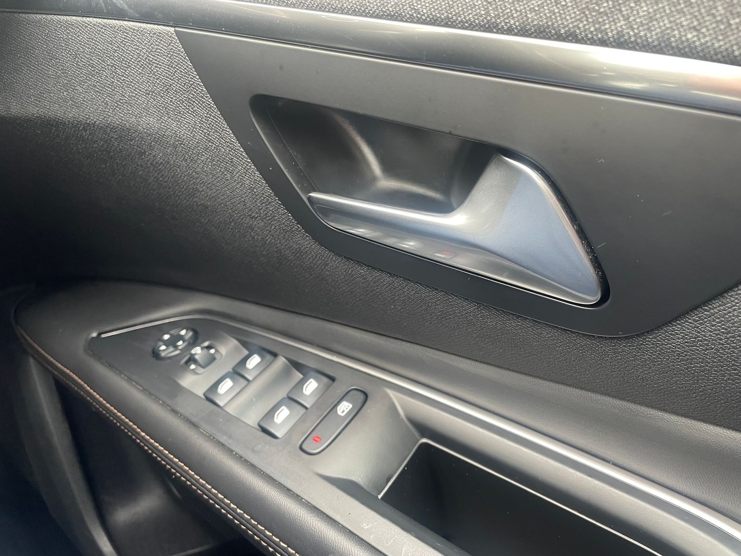 Used Peugeot 3008 2019 for sale - 76139956: Photo 19