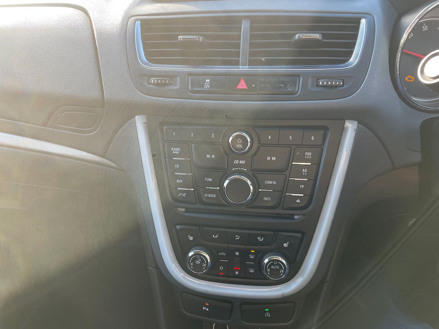 Used Vauxhall Mokka 2015 for sale - 76539735: Photo 17