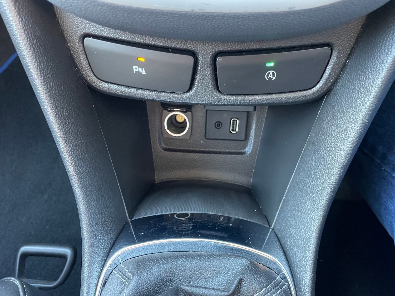 Used Vauxhall Mokka 2015 for sale - 76539735: Photo 18