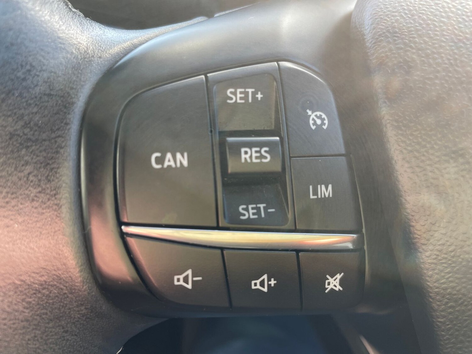 Used Ford Fiesta 2018 for sale - 77841710: Photo 15