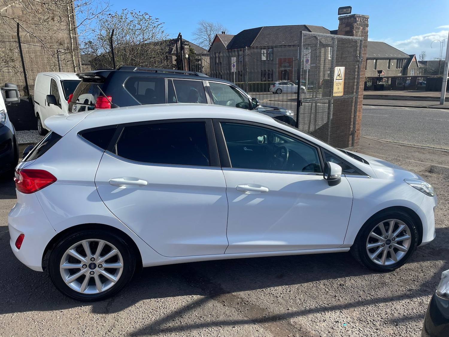 Used Ford Fiesta 2018 for sale - 77841710: Photo 3