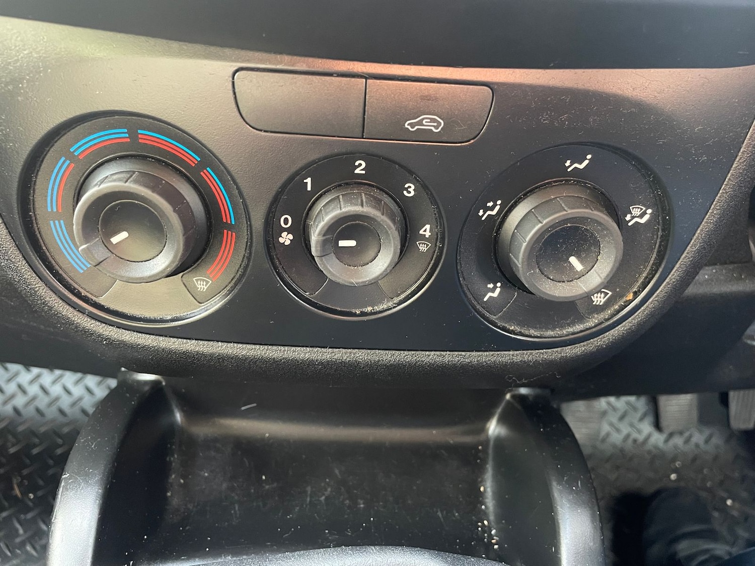 Used Vauxhall Combo 2018 for sale - 77256579: Photo 13