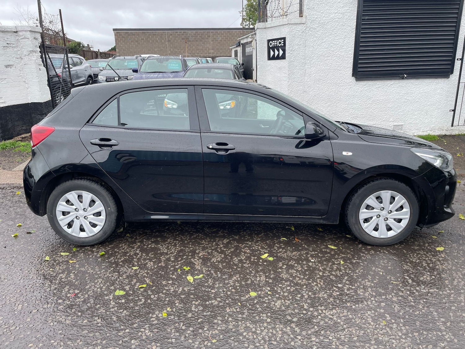 Used Kia Rio 2018 for sale - 76139959: Photo 3