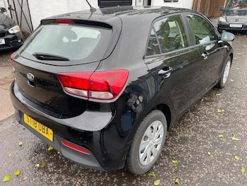 Used Kia Rio 2018 for sale - 76139959: Photo