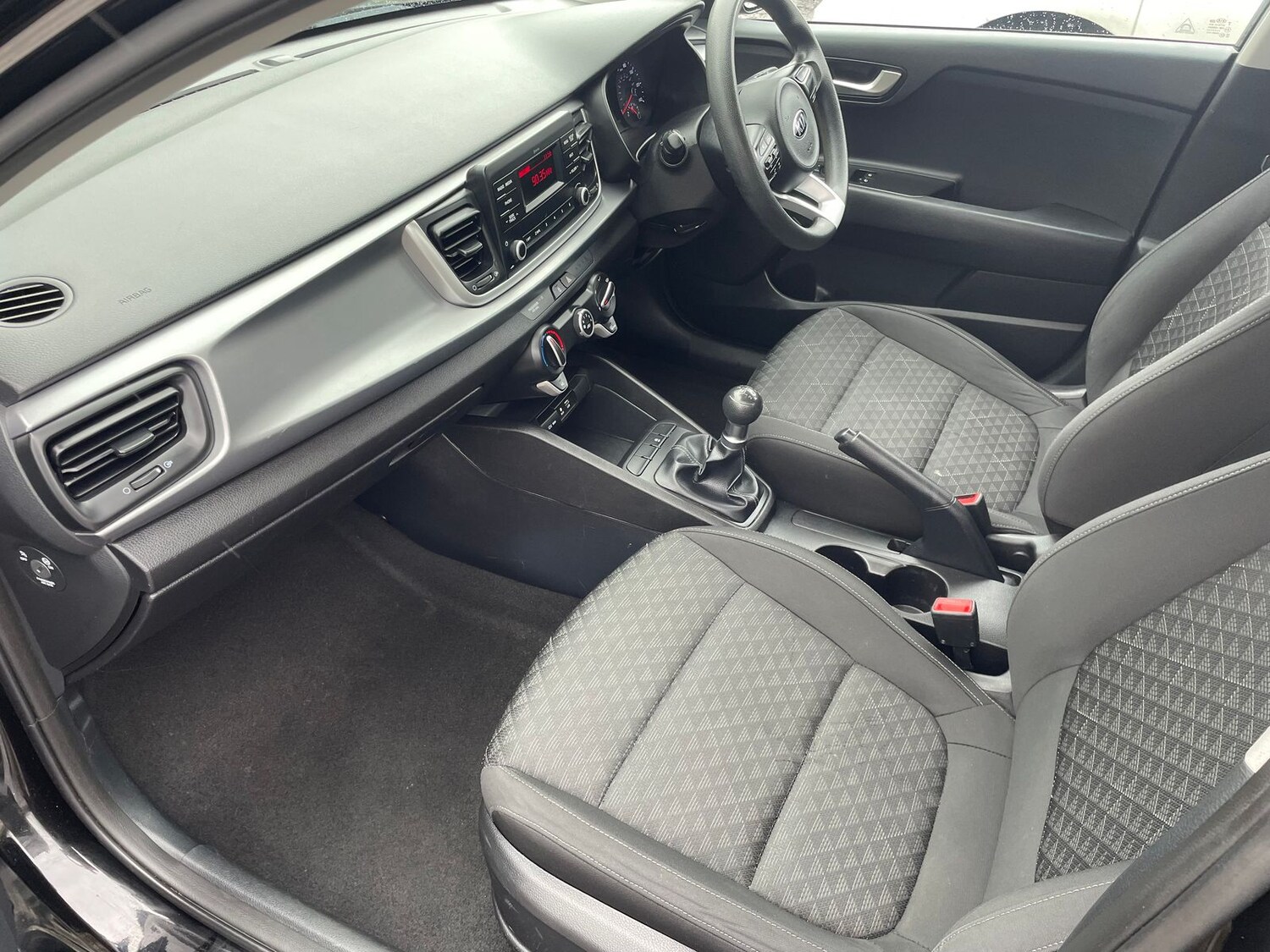 Used Kia Rio 2018 for sale - 76139959: Photo 9