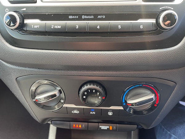 Used Hyundai i20 2018 for sale - 75522280: Photo 14