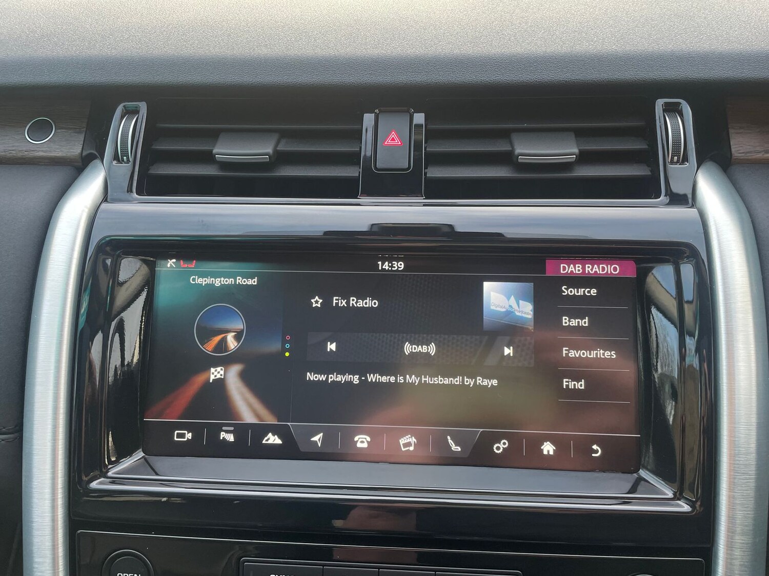 Used Land Rover Discovery 2017 for sale - 77360682: Photo 21