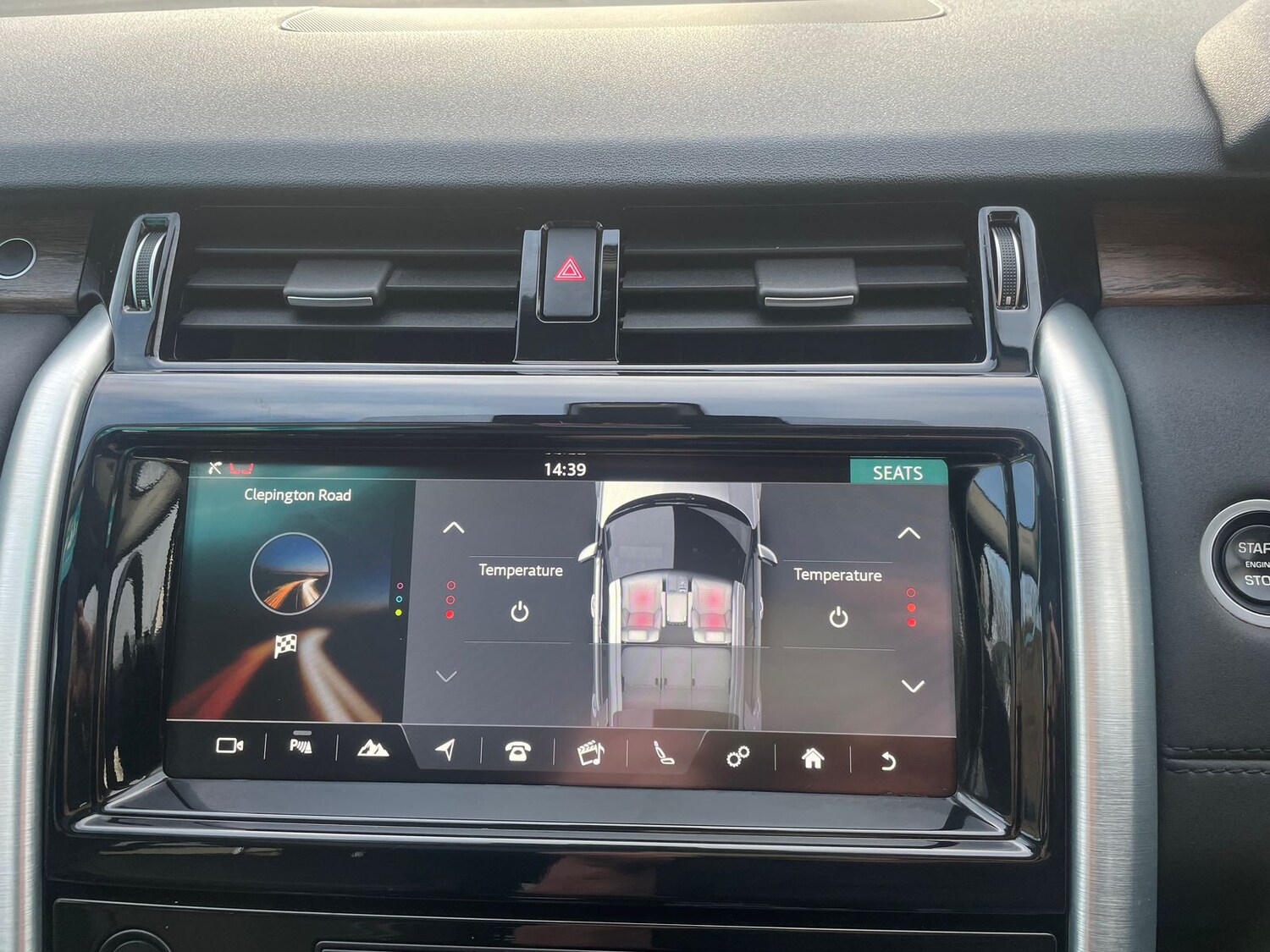 Used Land Rover Discovery 2017 for sale - 77360682: Photo 22