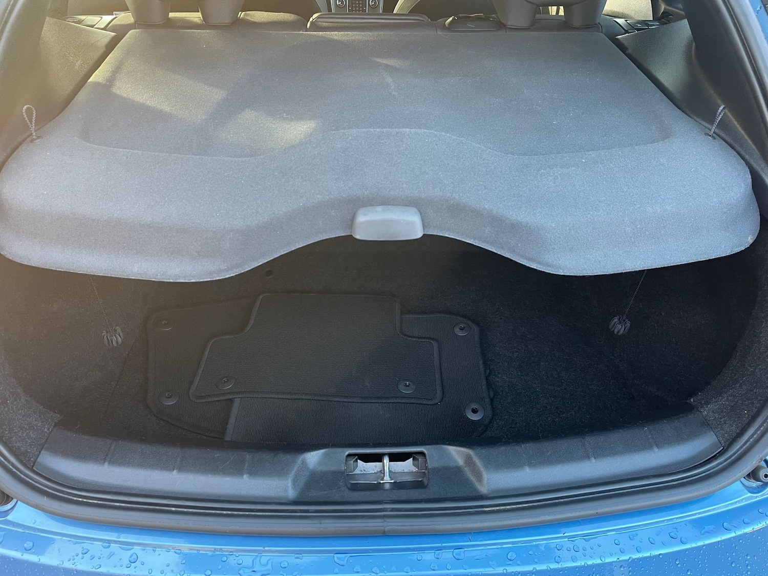 Used Volvo V40 2015 for sale - 76788405: Photo 7