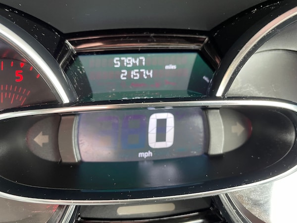Used Renault Clio 2017 for sale - 74385129: Photo 23
