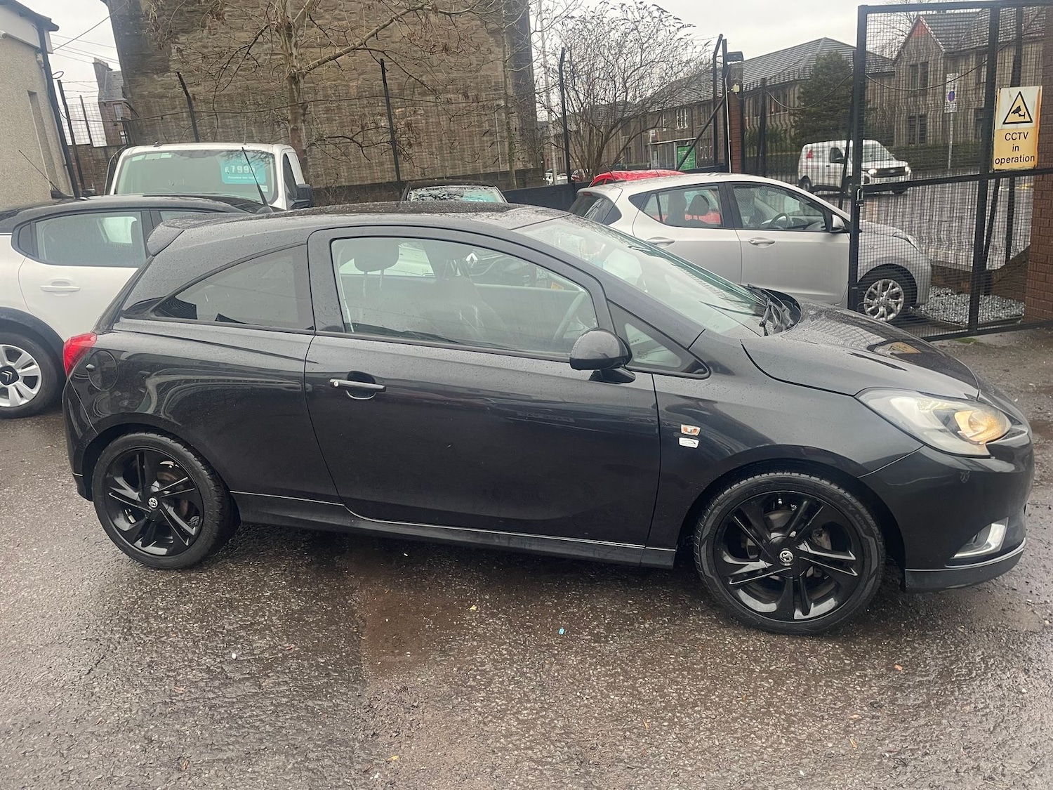Used Vauxhall Corsa 2015 for sale - 77449489: Photo 3