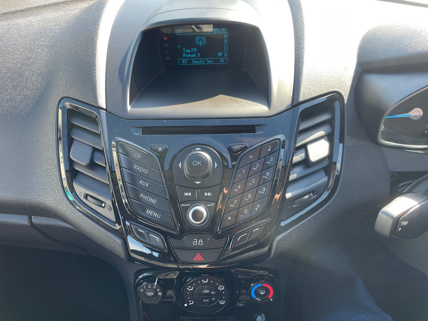 Used Ford Fiesta 2013 for sale - 78088739: Photo 13