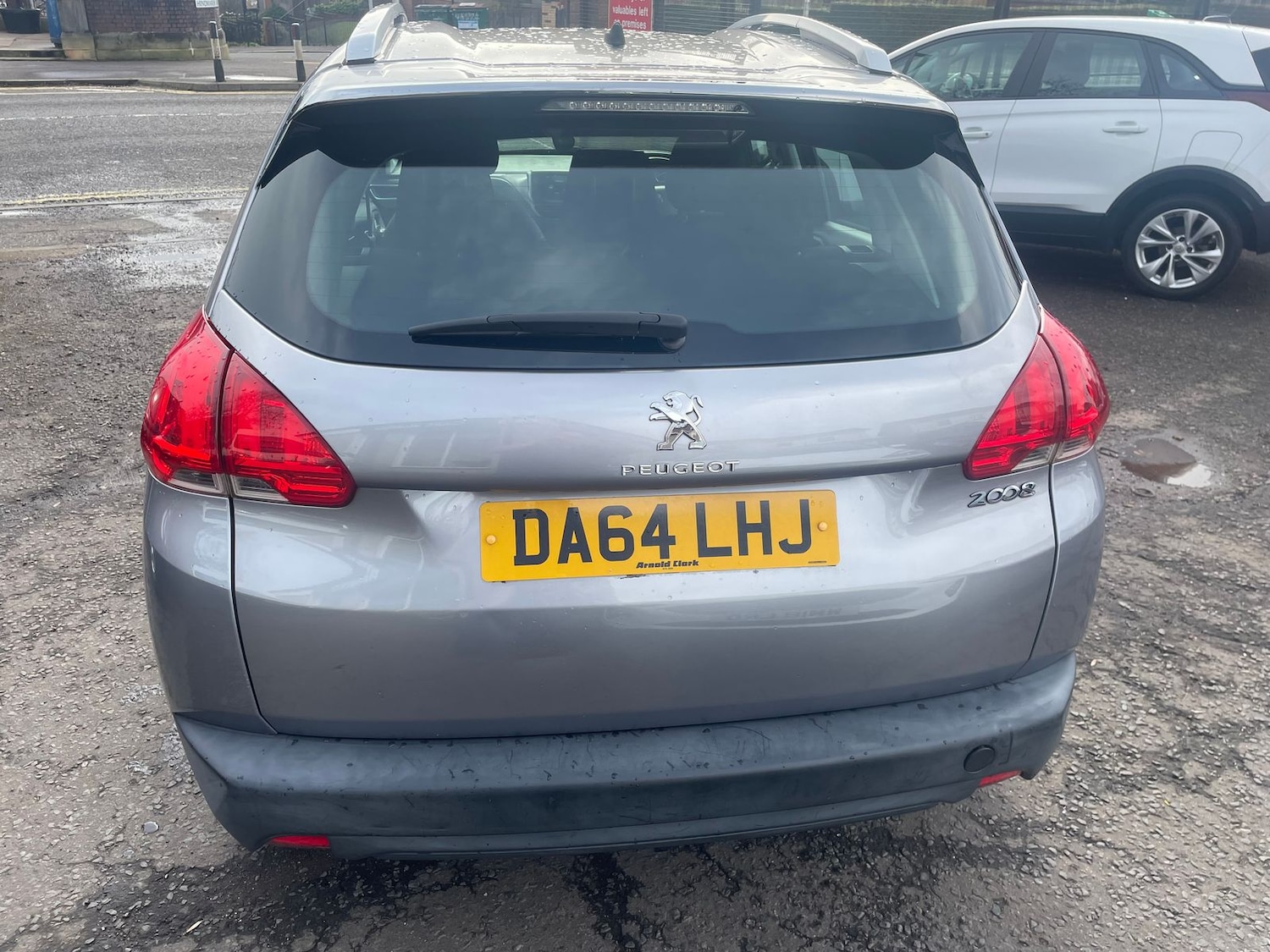 Used Peugeot 2008 2014 for sale - 77855861: Photo 10