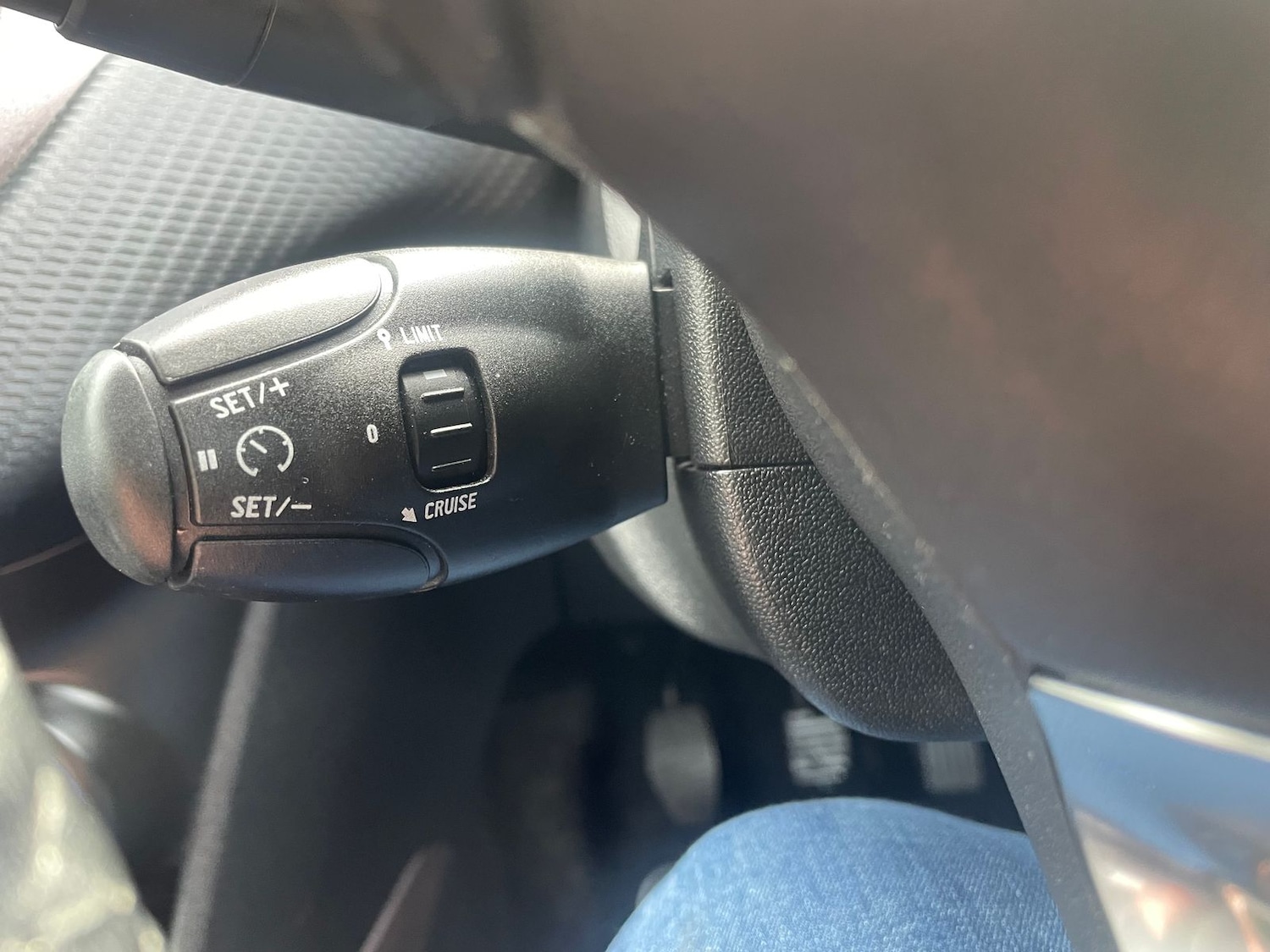 Used Peugeot 2008 2014 for sale - 77855861: Photo 19