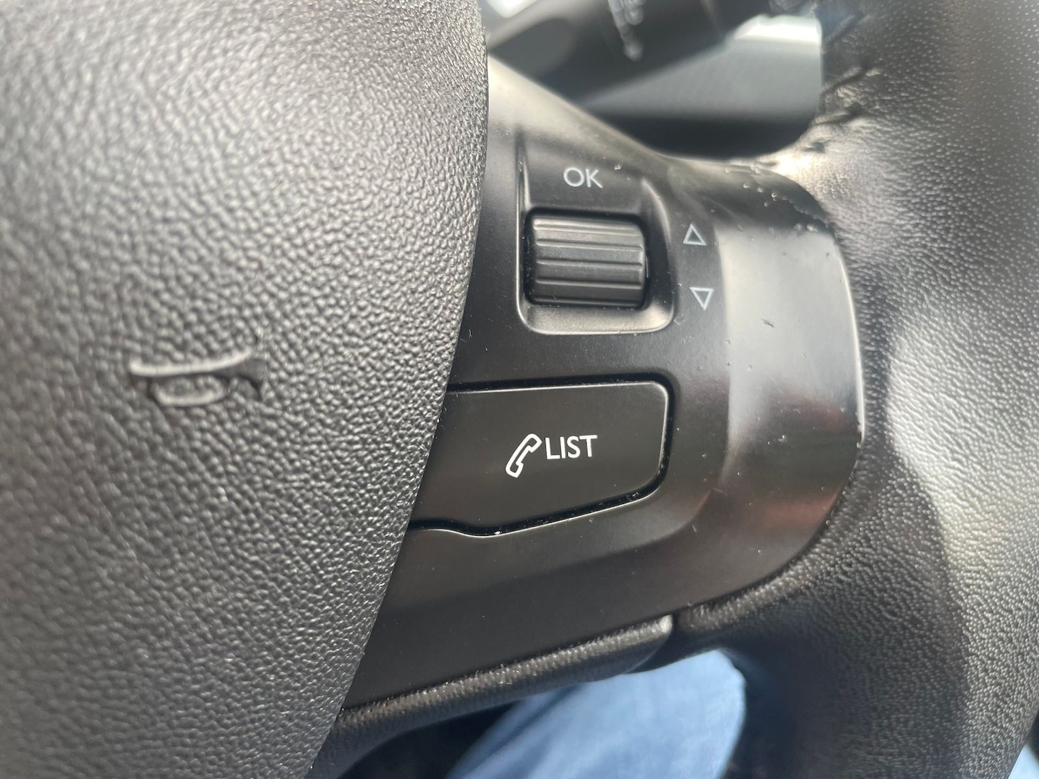 Used Peugeot 2008 2014 for sale - 77855861: Photo 21