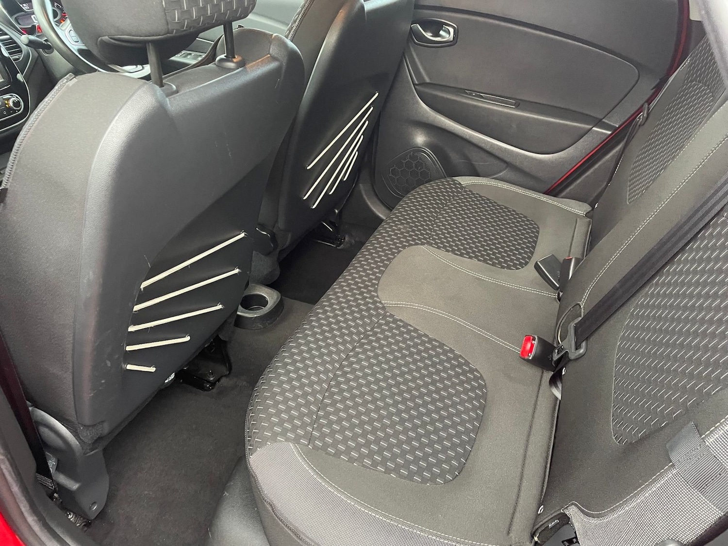 Used Renault Captur 2017 for sale - 76474809: Photo 10